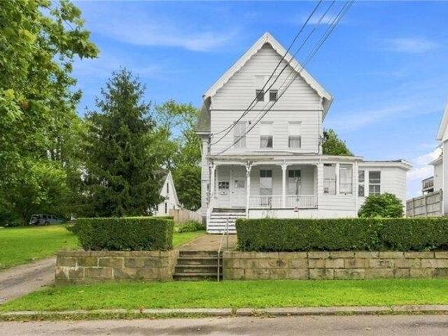 7 bedroom, Westerly RI 02891 105767704