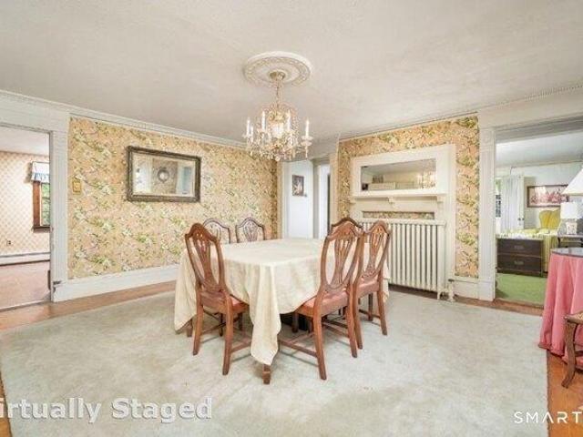 7 bedroom, Windsor Locks CT 06096 105202735