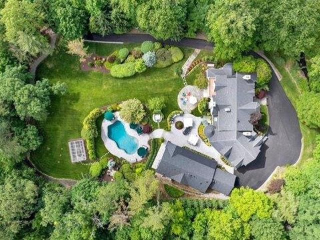 7 bedroom, Tenafly NJ 07670 105575141