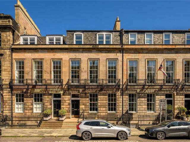 7 bedroom terraced house for sale