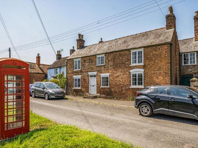 7 bedroom terraced house for sale