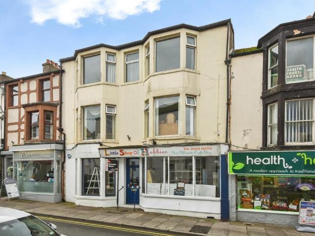 7 bedroom terraced house for sale