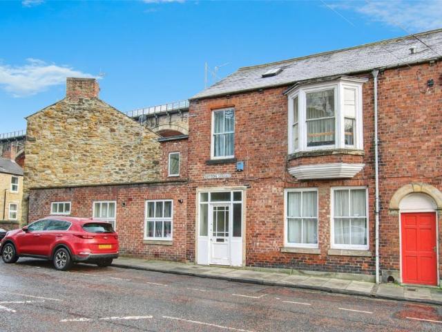 7 bedroom terraced house for sale