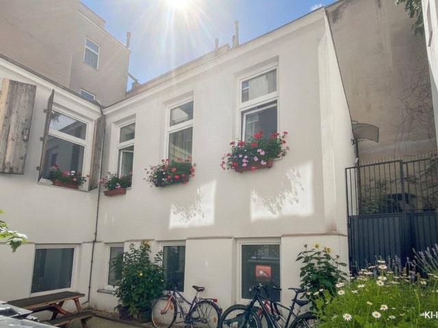 7. Bezirk Kaiserstraße – 2 Zimmer, Innenhoflage, Altbauflair und perfekte Infrastruktur