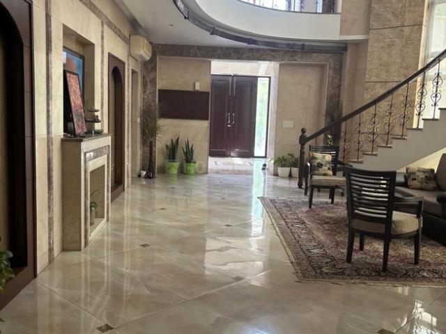 7 BHK Villa in Jaypee Greens for resale Greater Noida. The reference number is 18935941
