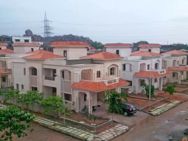 7 BHK Villa in Manchirevula for resale Hyderabad. The reference number is 20484355