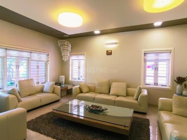 7 BHK Villa in Prahlad Nagar for resale Ahmedabad. The reference number is 21274006