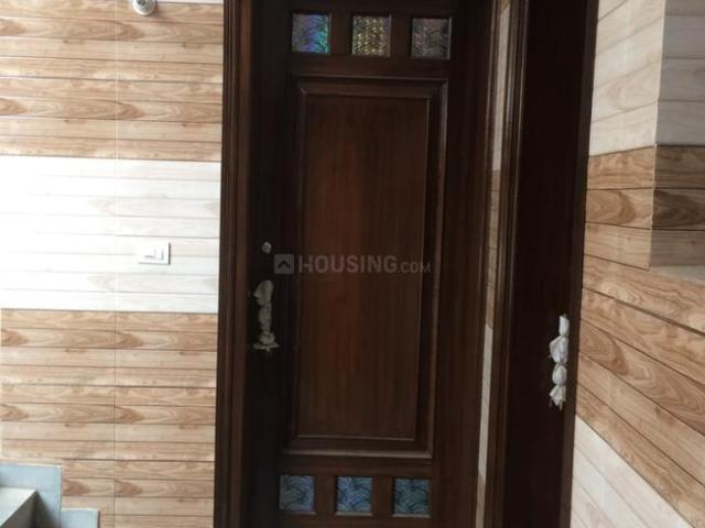 7 BHK Apartment in Sector 21 for resale Chandigarh. The reference number is 20984669