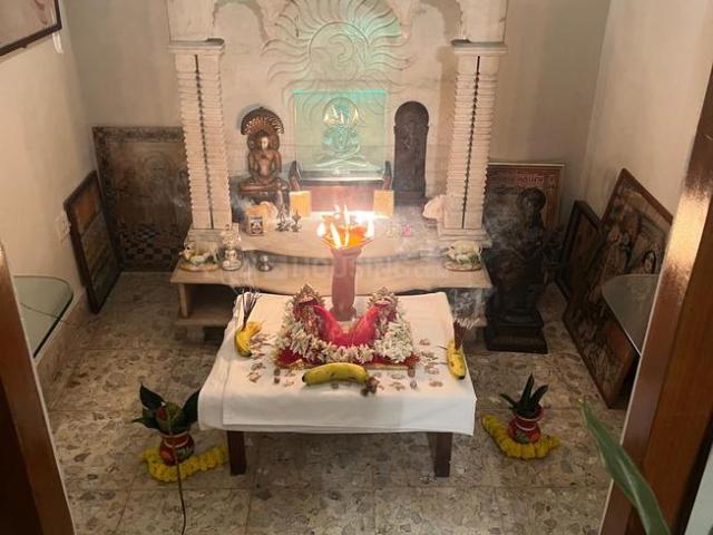 7 BHK Duplex in Park Street Area for resale Kolkata. The reference number is 20883946