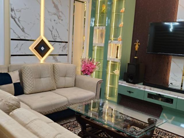 7 BHK Independent Builder Floor in Saheed Nagar for rent Bhubaneswar. The reference number is 19687787