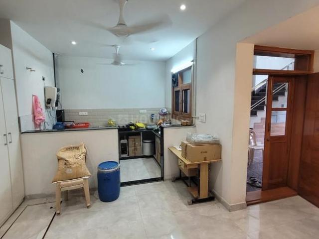 7 BHK Independent House in Vasundhara for resale Ghaziabad. The reference number is 16648836