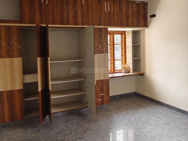 7 BHK Independent House in Vidyaranyapura for resale Bengaluru. The reference number is 20389228
