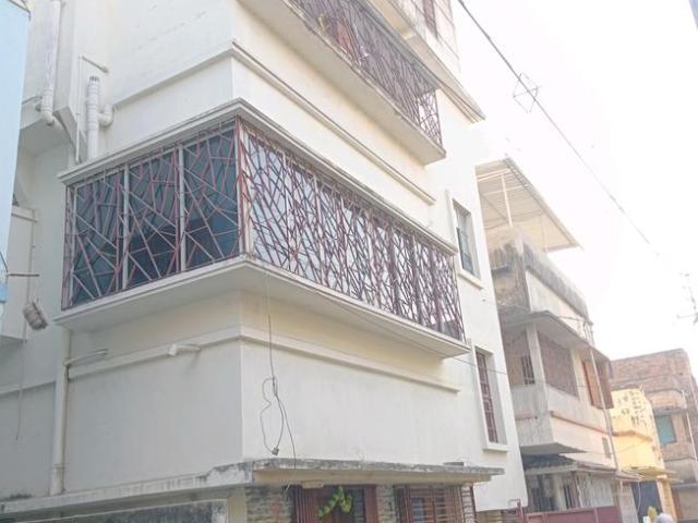 8 BHK Independent House in Behala for resale Kolkata. The reference number is 19403344