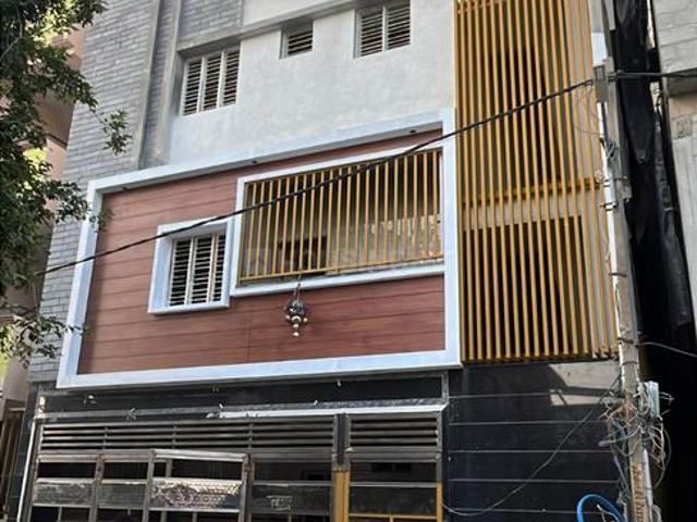 7 BHK Independent House in Binnipete for rent Bengaluru. The reference number is 21387400