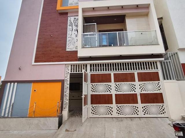 7 BHK Independent House in D Group Employees Layout for resale Bengaluru. The reference number is 21102636