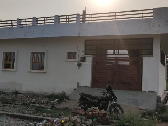 7 BHK Independent House in Dashauli for rent Lucknow. The reference number is 10483530