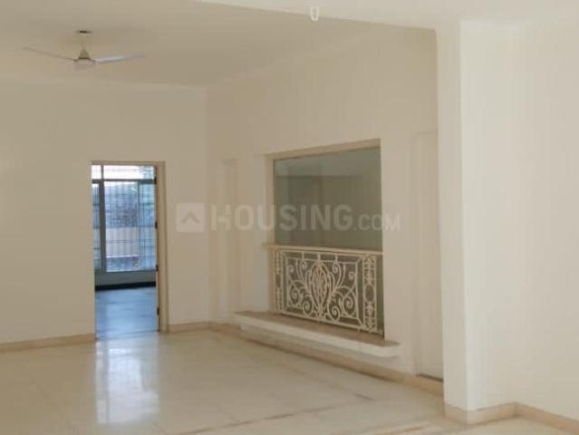 7 BHK Independent House in DLF Phase 1 for rent Gurgaon. The reference number is 21035633