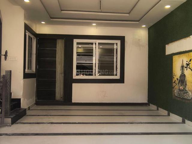 7 BHK Independent House in Gomti Nagar for resale Lucknow. The reference number is 19931811