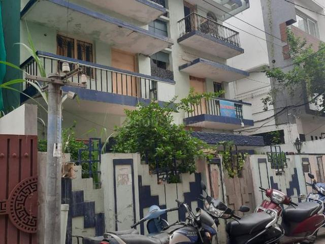 7 BHK Independent House in Kachiguda for resale Hyderabad. The reference number is 19473103