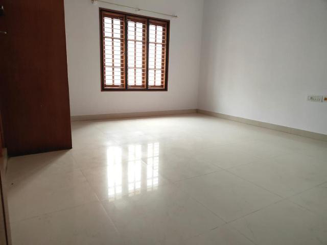 7 BHK Independent House in Kalyan Nagar for rent Bengaluru. The reference number is 20242278