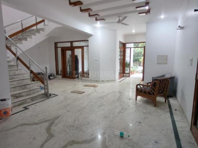 7 BHK Independent House in MDC Sector 4 for rent Panchkula. The reference number is 15752914