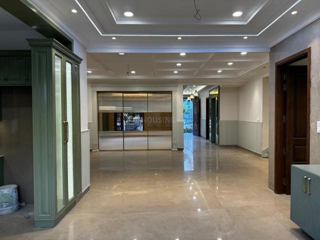 7 BHK Independent House in Sector 10 for resale Chandigarh. The reference number is 20719730