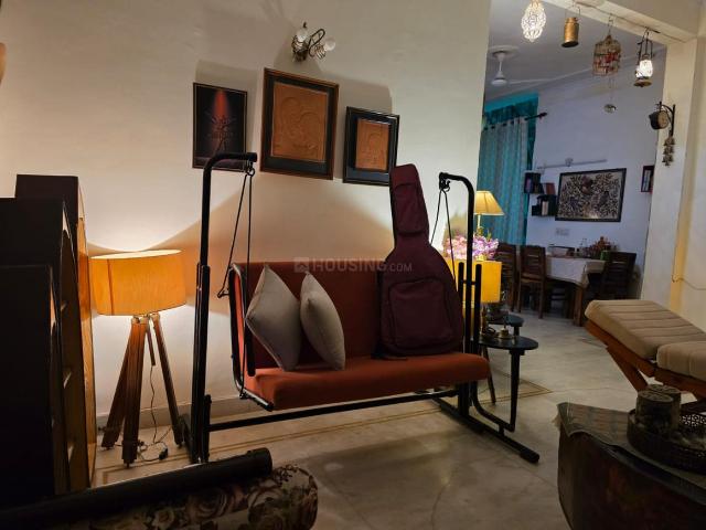 7 BHK Independent House in Sector 11 for resale Noida. The reference number is 21165718