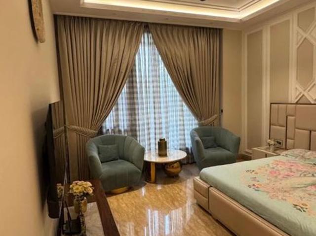 7 BHK Independent House in Sector 15 for resale Chandigarh. The reference number is 20510015
