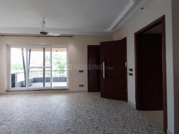 7 BHK Independent House in Sector 18 for resale Chandigarh. The reference number is 19836231