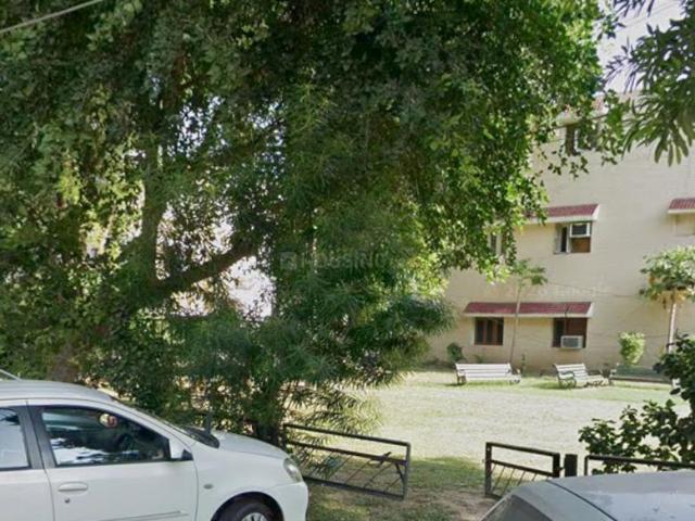 7 BHK Independent House in Sector 20 for resale Chandigarh. The reference number is 21174733