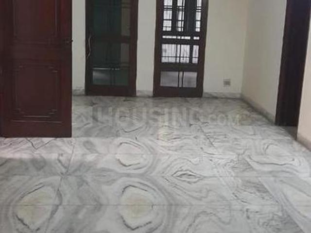 7 BHK Independent House in Sector 31 for resale Noida. The reference number is 20107964