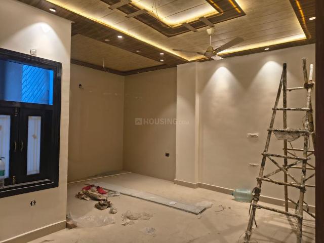 7 BHK Independent House in Sector 31 for resale Noida. The reference number is 20751928