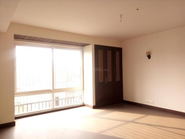 7 BHK Independent House in Sector 44 for rent Noida. The reference number is 15269076