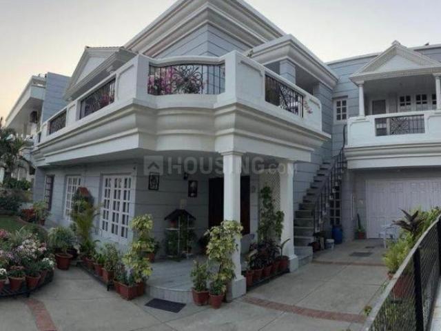 7 BHK Independent House in Sector 60 for resale Mohali. The reference number is 19851046