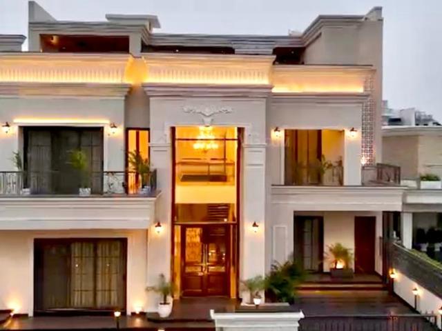 7 BHK Independent House in Sector 82 A for resale Mohali. The reference number is 20633764