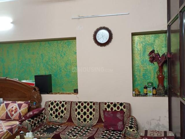 7 BHK Independent House in Shahdara for resale New Delhi. The reference number is 19908464