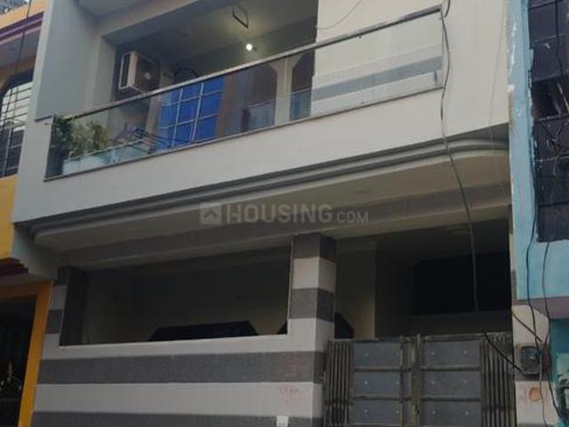 7 BHK Independent House in Shastri Nagar for resale Ghaziabad. The reference number is 19677451