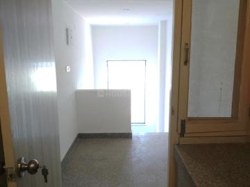 7 BHK Independent House in Siddharth Vihar for rent Ghaziabad. The reference number is 19367427