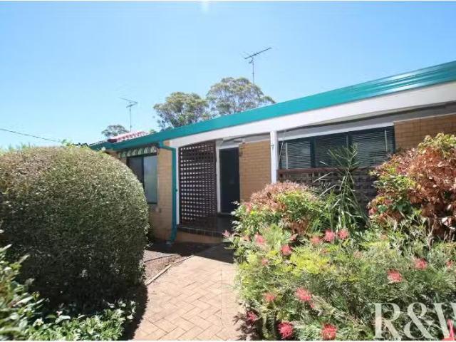 7 Bimbil Street, BLACKTOWN House for rent Listed by Rooty Hil.