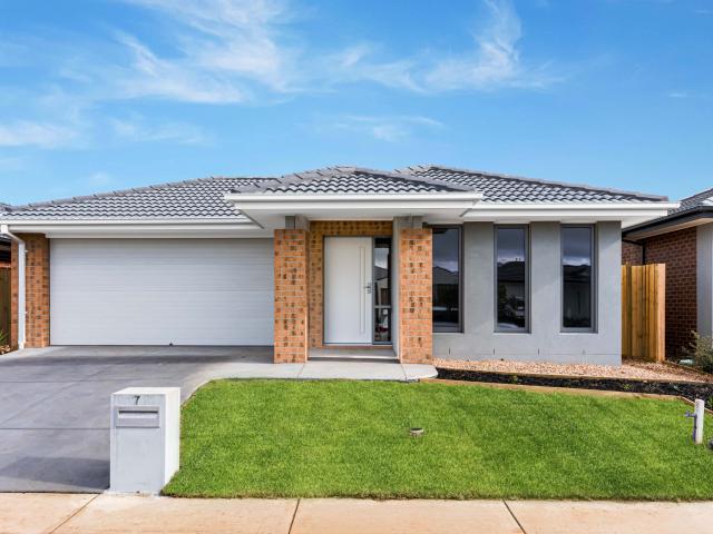 7 Booker Pl Armstrong Creek Victoria 3217