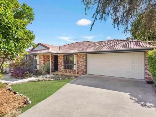 7 Bowlers Drive, SOUTHSIDE, QLD 4570 House for Rent