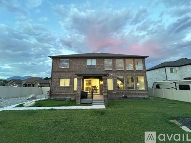 7 BR, 3.5 BA Apartment 11642 Groves View Drive, South Jordan, UT 84095