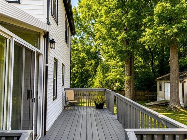 7 Brook Pine Circle