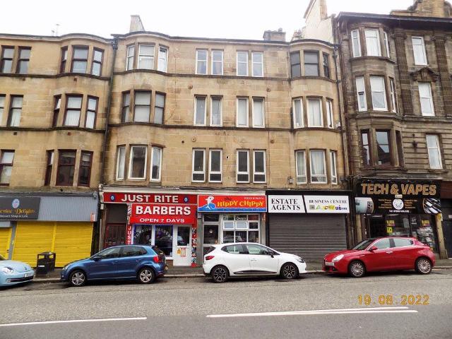 7 Broomlands Street, Flat 3/2. 1 bed flat to rent £595 pcm £137 pw