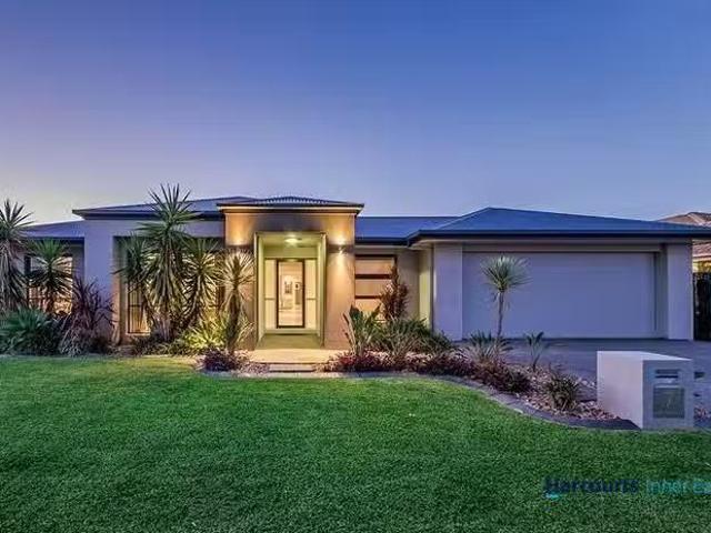 7 Brush Box Place, WAKERLEY, QLD 4154 House for Rent