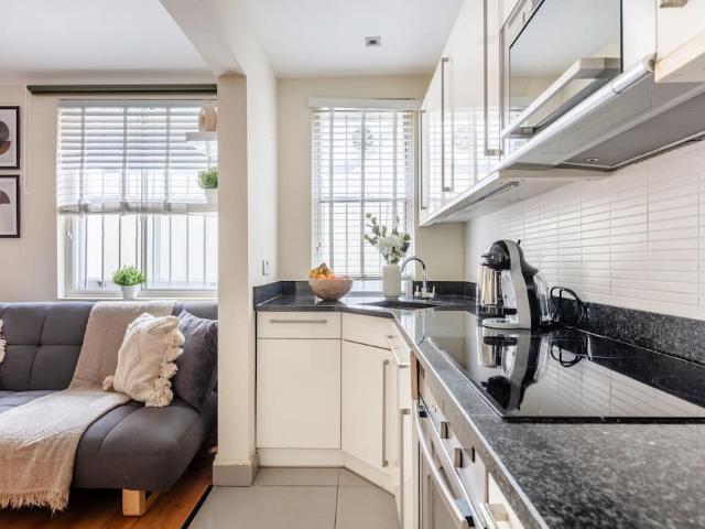 7 Campden Hill Gardens | Studio apartment for rent #154555754 | Rentberry