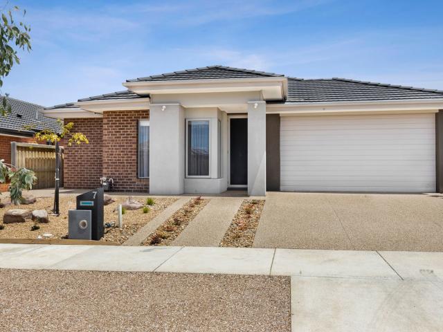 7 Canary Drive