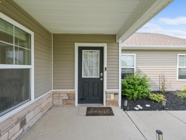 7 Cascade Lane