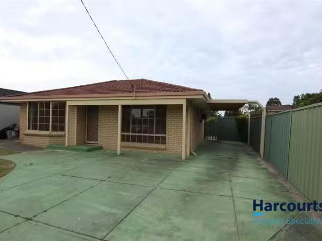 7 Carnac Close, RIVERTON, WA 6148 House for Rent