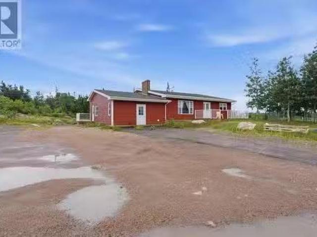 7 Center Island Road, Fogo Island, NL, A0G 2X0 investment fo.